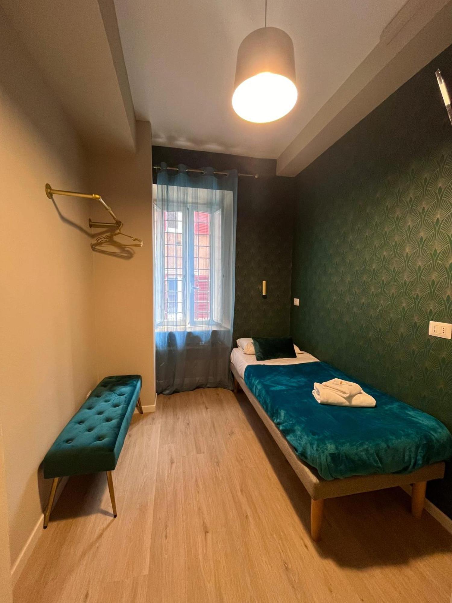 Domus Tiberina Hotel