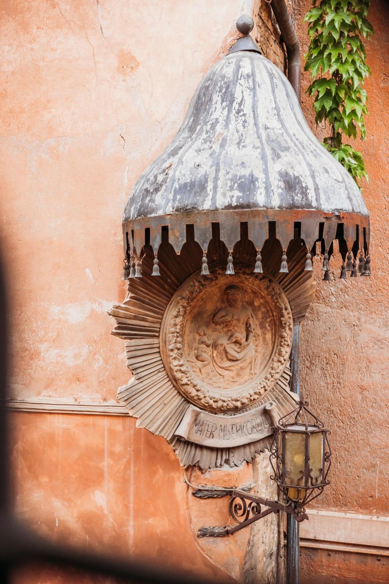 Domus Tiberina Hotel 2*