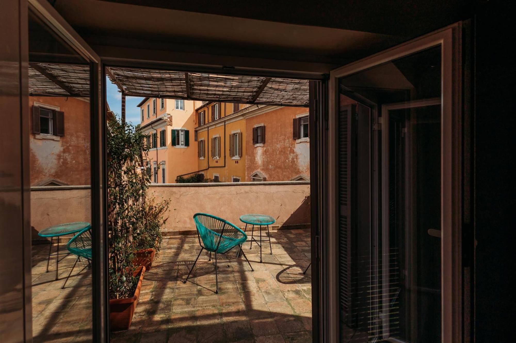 Hotel Domus Tiberina 2*