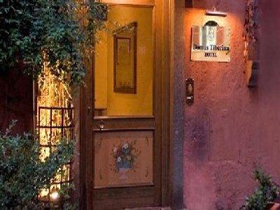 Domus Tiberina Hotel Roma